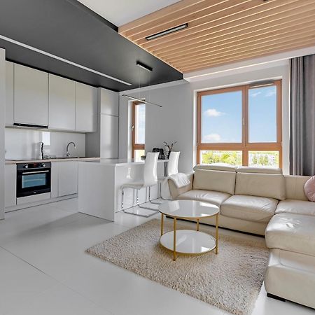 Zajezdnia Wrzeszcz Seaside & Parking By Downtown Apartments 그단스크 객실 사진